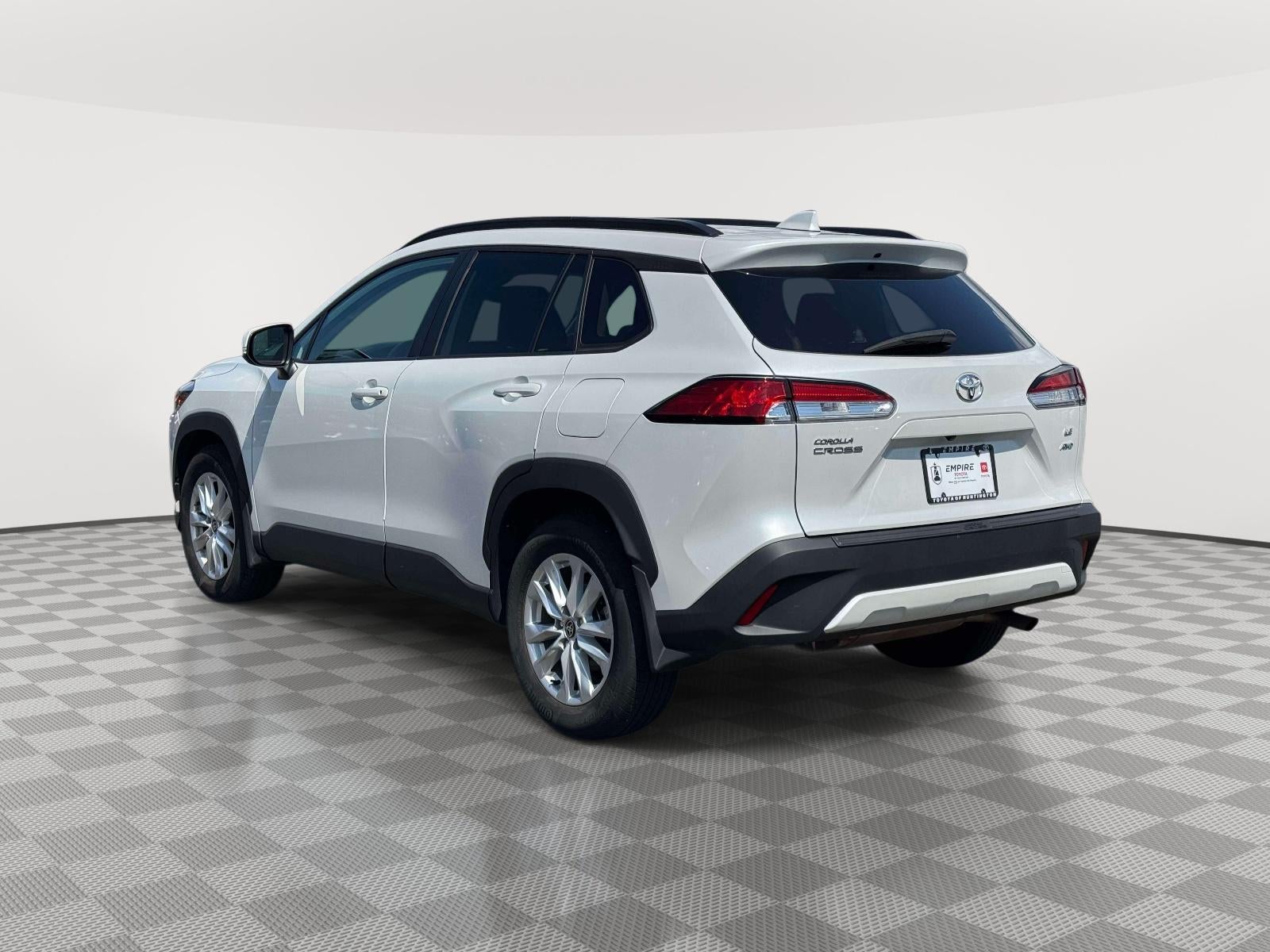 2024 Toyota Corolla Cross LE