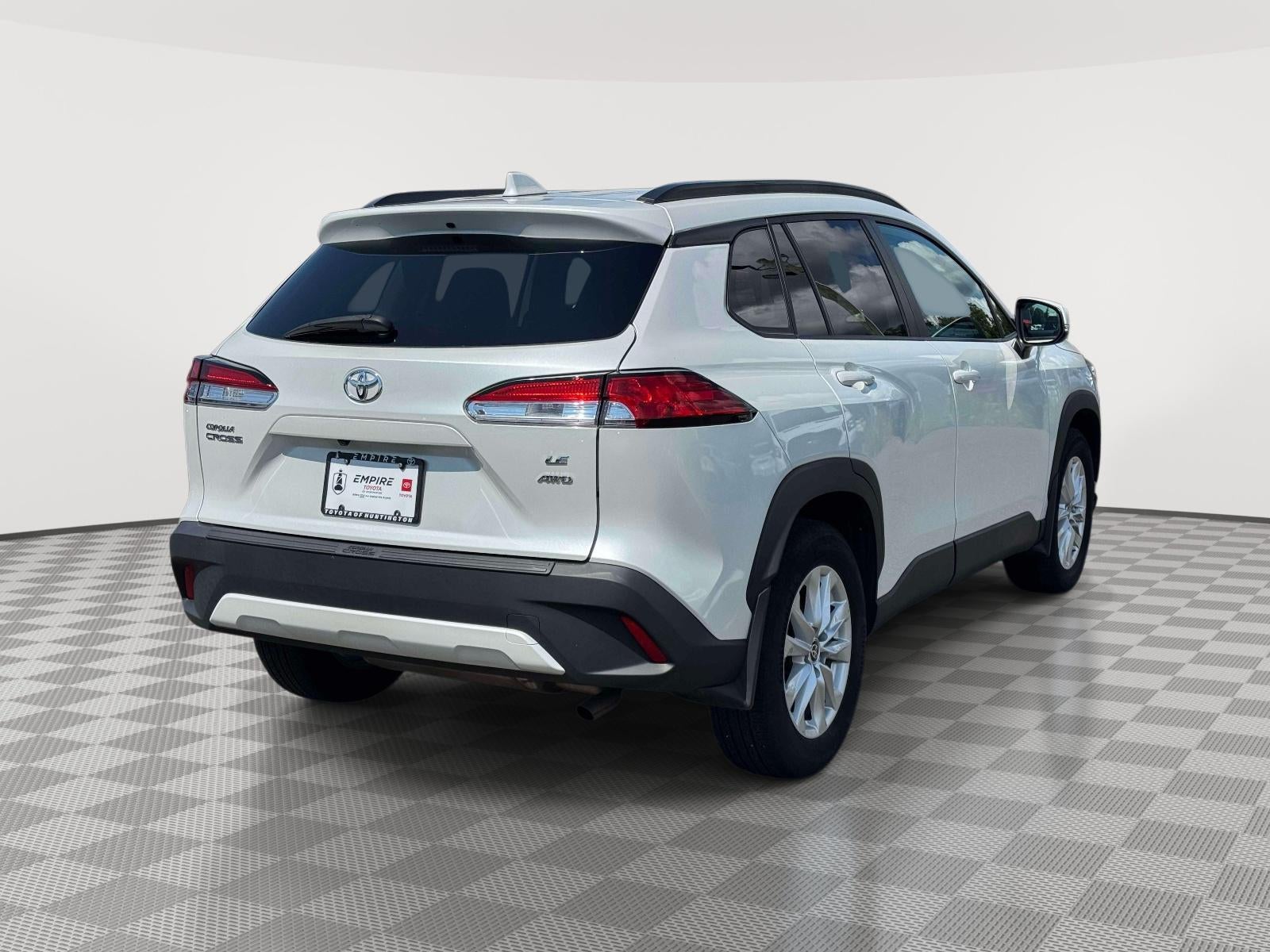 2024 Toyota Corolla Cross LE