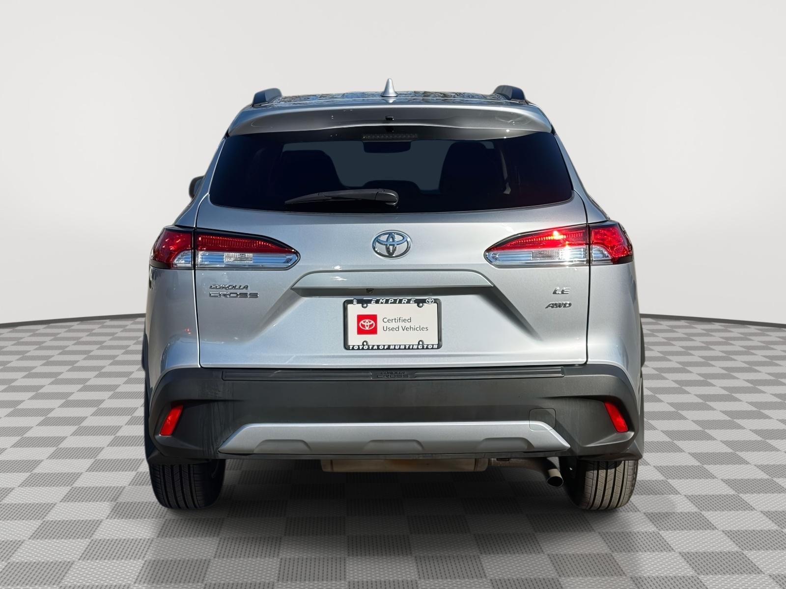 2024 Toyota Corolla Cross LE