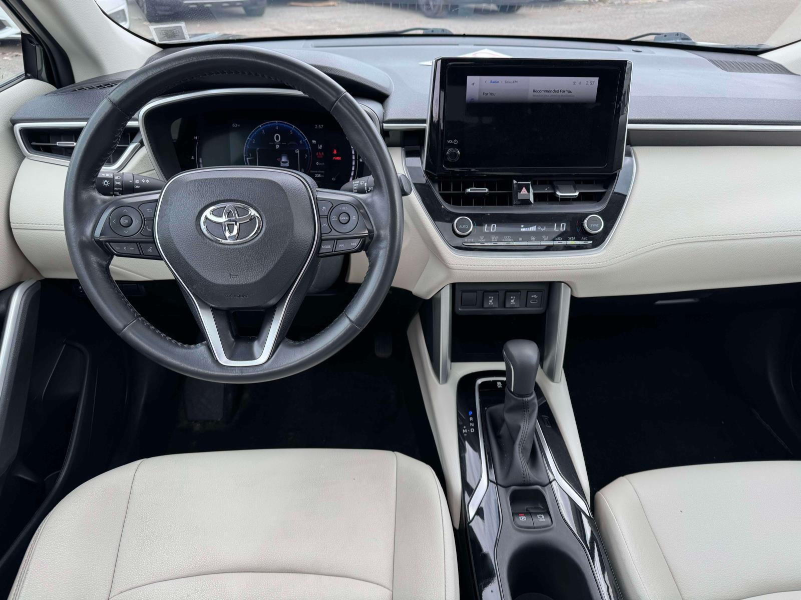 2023 Toyota Corolla Cross XLE