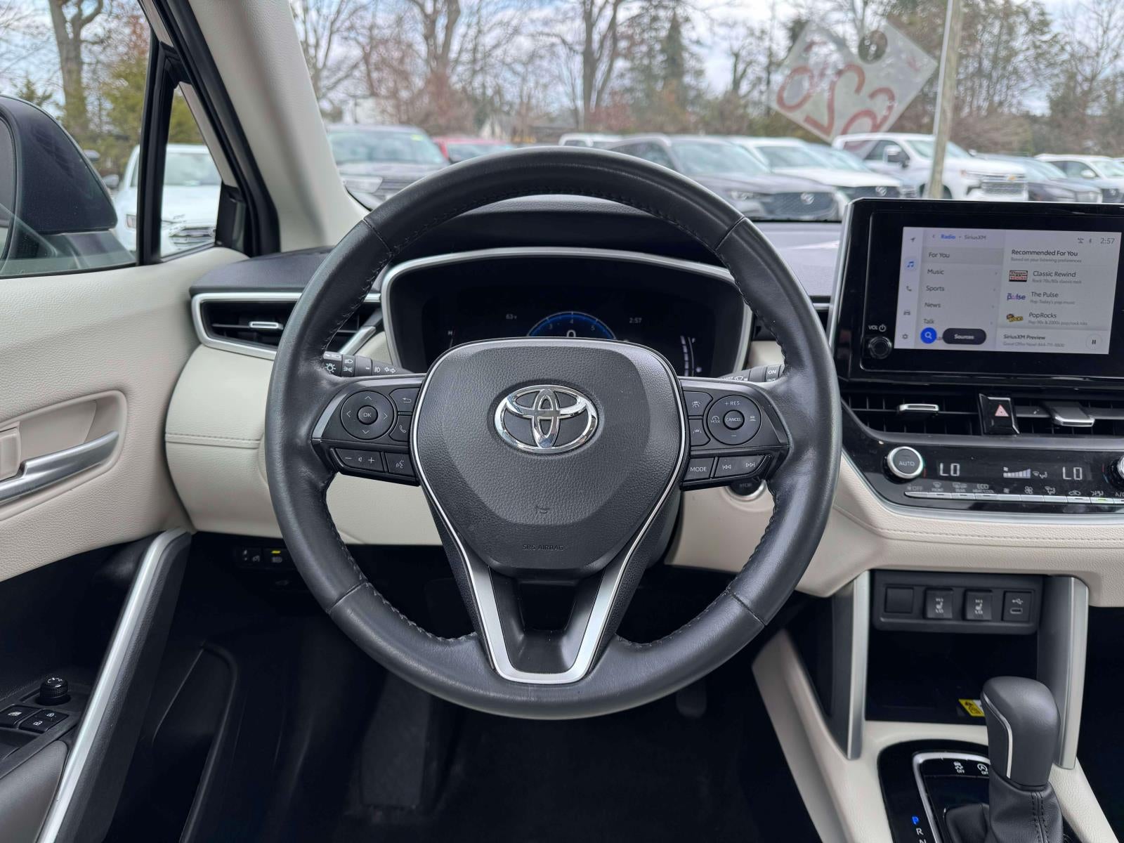 2023 Toyota Corolla Cross XLE