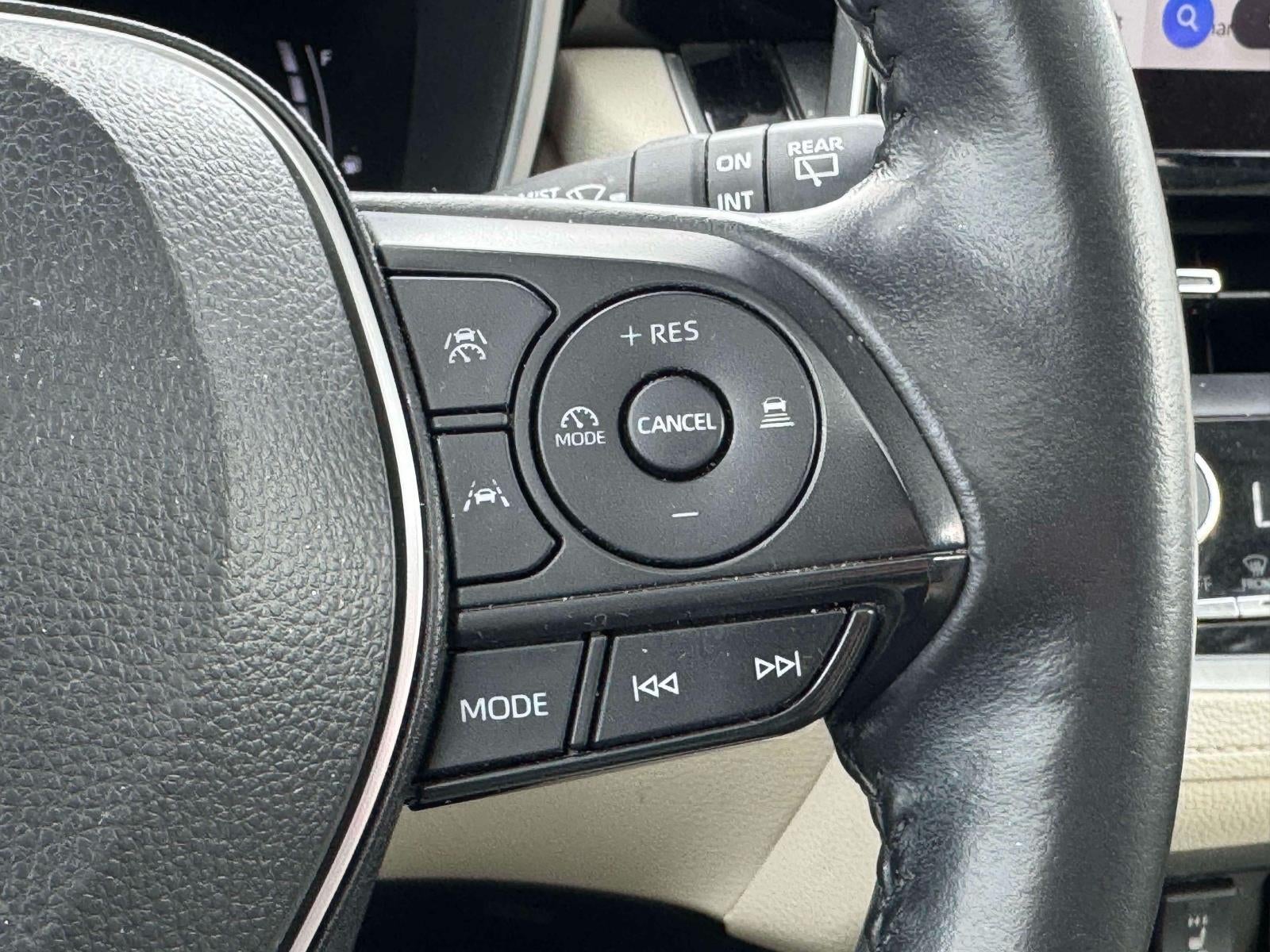 2023 Toyota Corolla Cross XLE