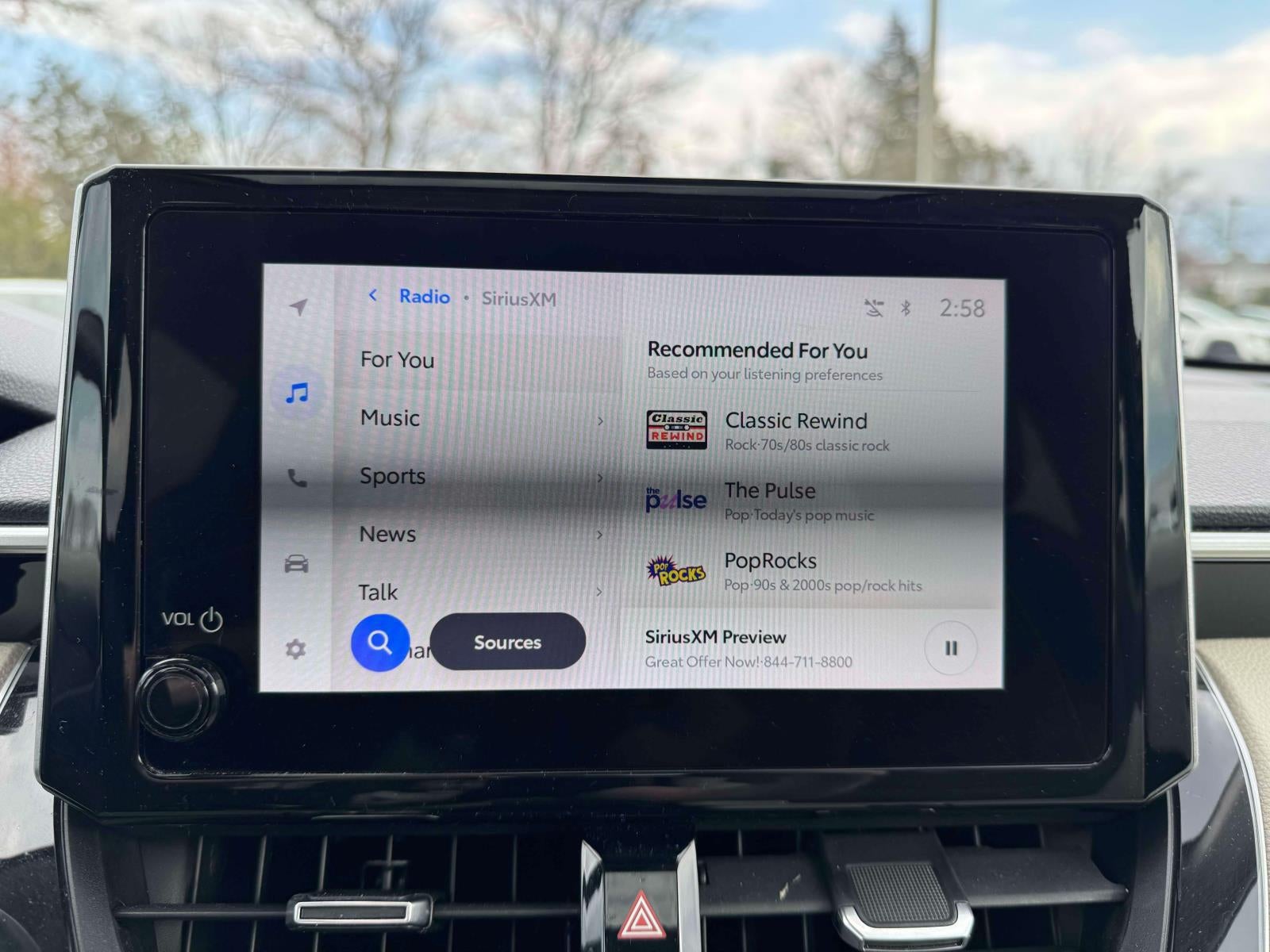 2023 Toyota Corolla Cross XLE