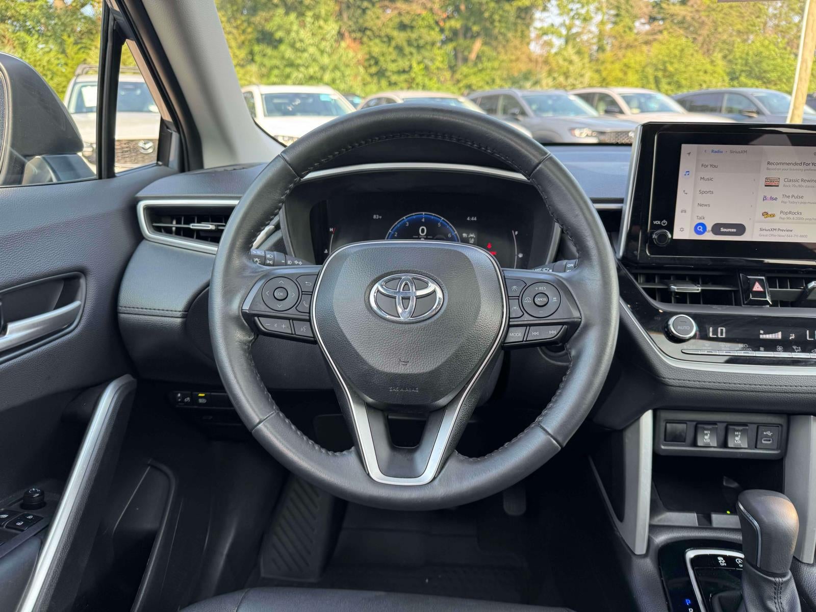 2024 Toyota Corolla Cross XLE
