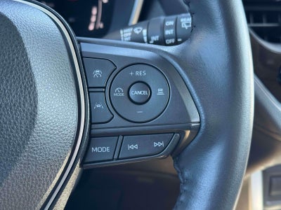 2023 Toyota Corolla Cross XLE