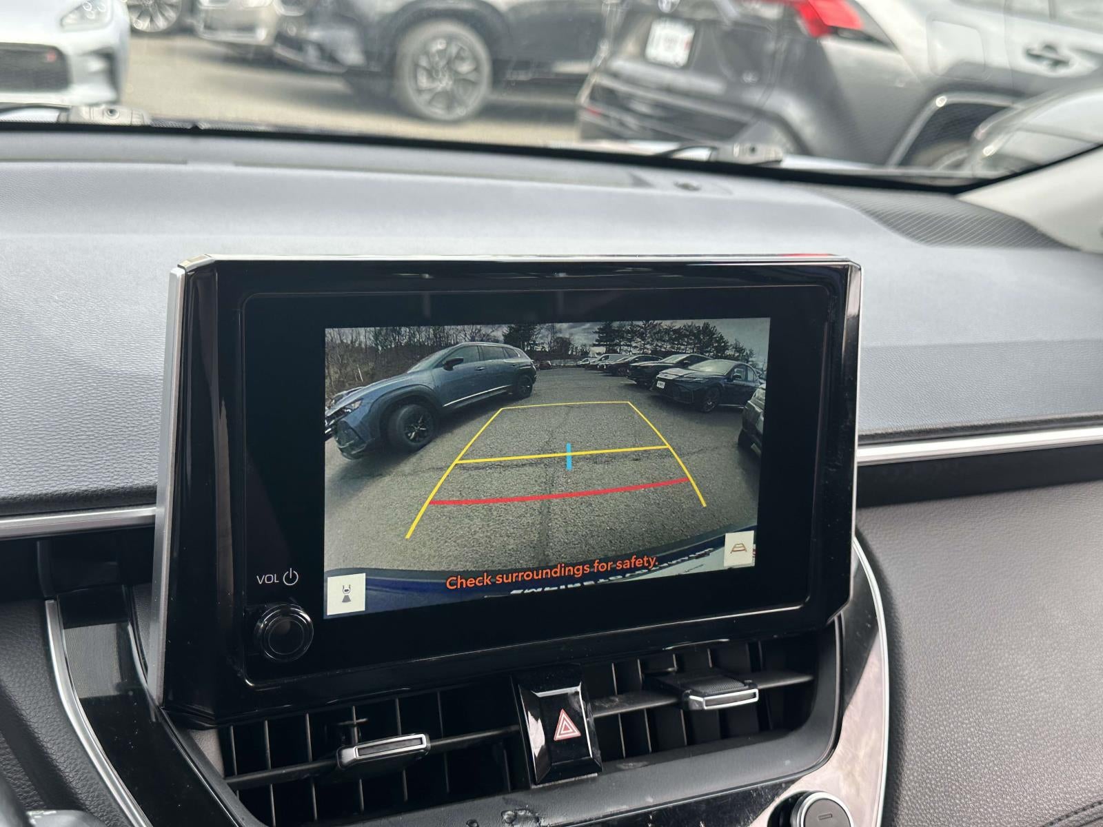 2023 Toyota Corolla Cross XLE