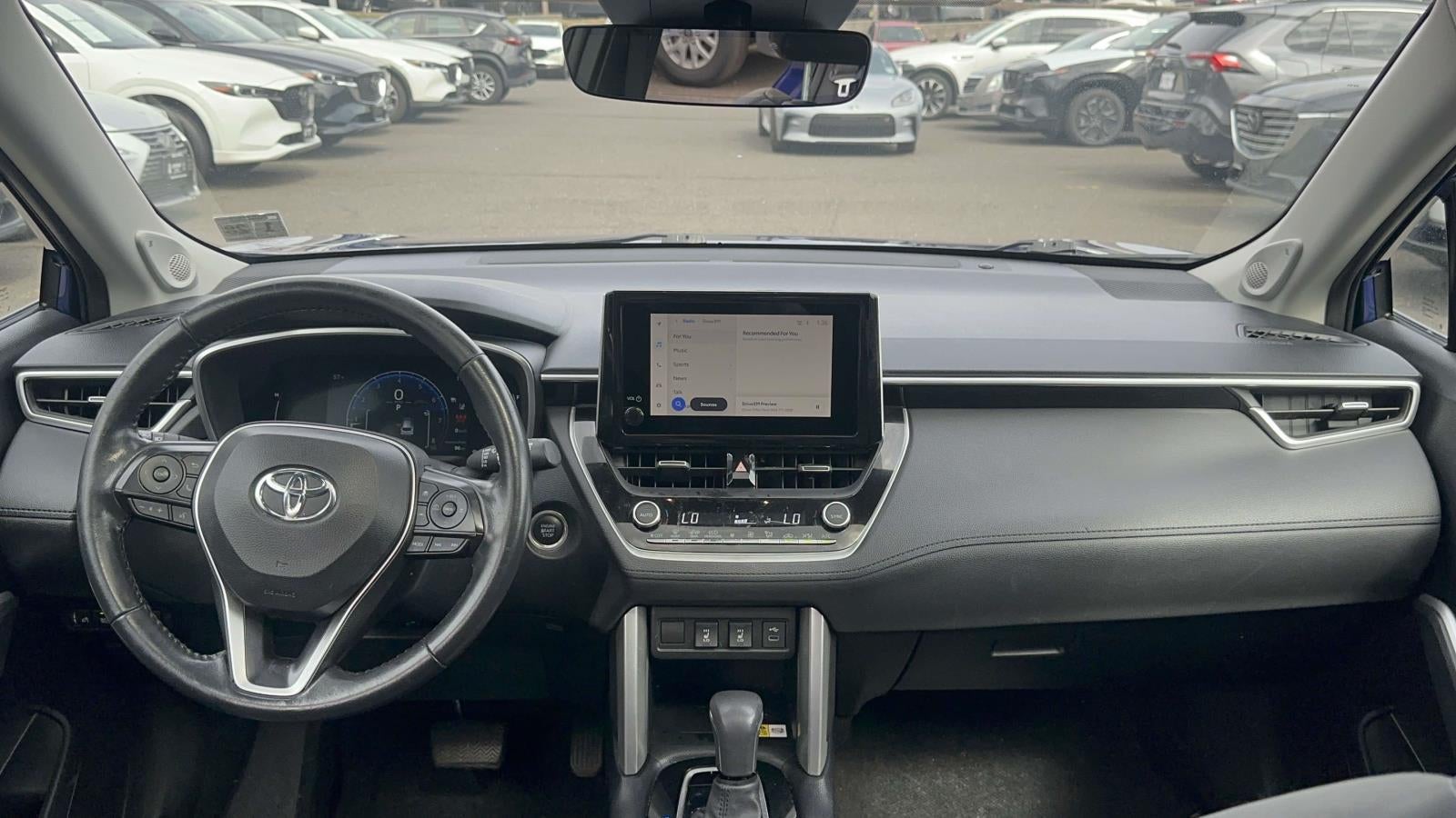 2023 Toyota Corolla Cross XLE