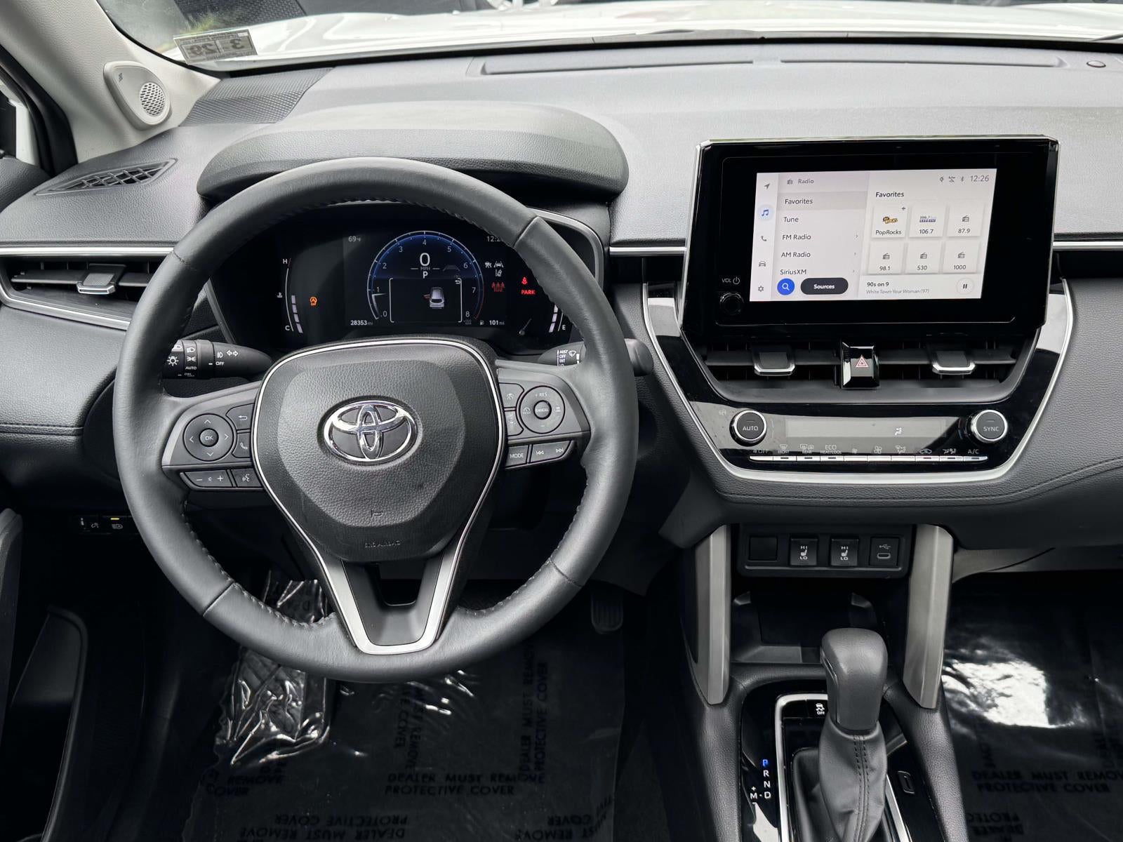 2024 Toyota Corolla Cross XLE