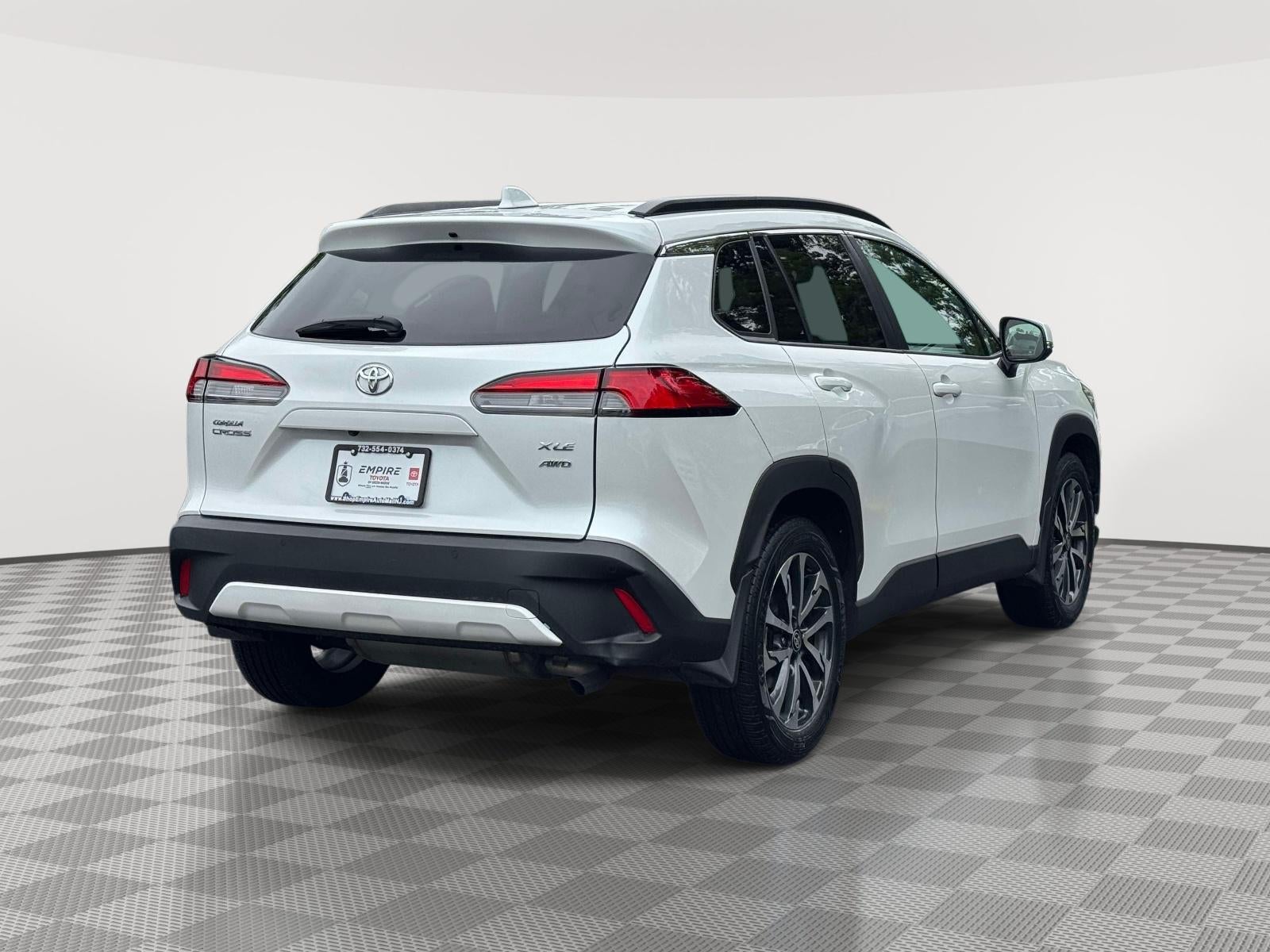 2024 Toyota Corolla Cross XLE