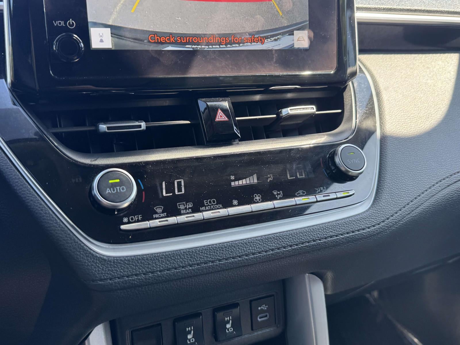 2023 Toyota Corolla Cross XLE
