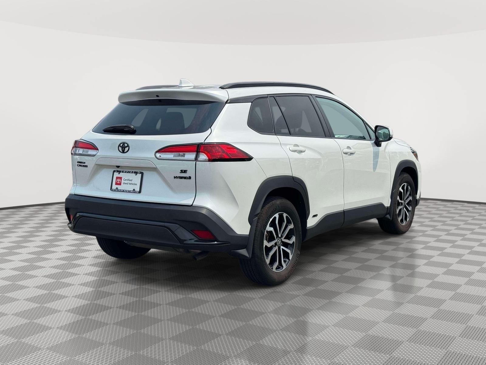 2024 Toyota Corolla Cross Hybrid SE