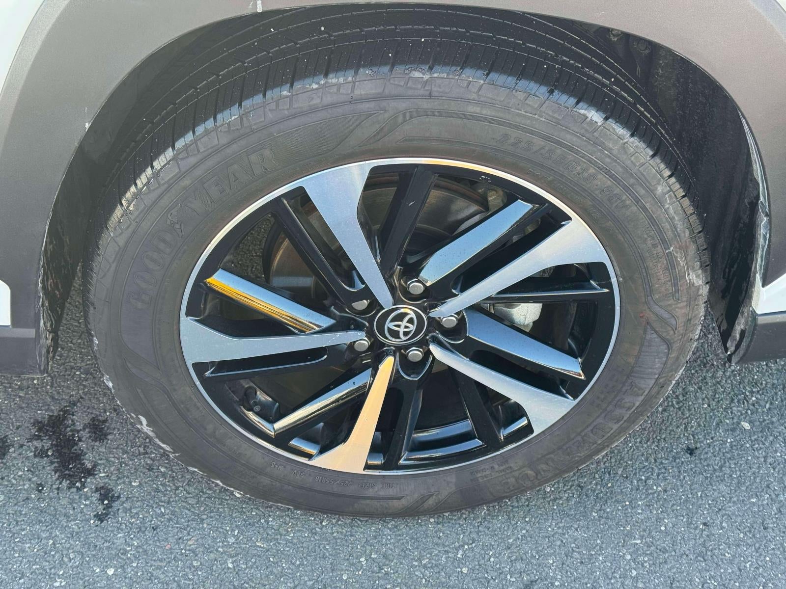 2025 Toyota Corolla Cross Hybrid XSE