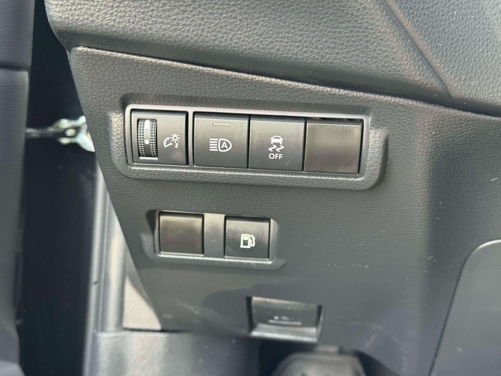 2024 Toyota Corolla Cross Hybrid Nightshade Edition