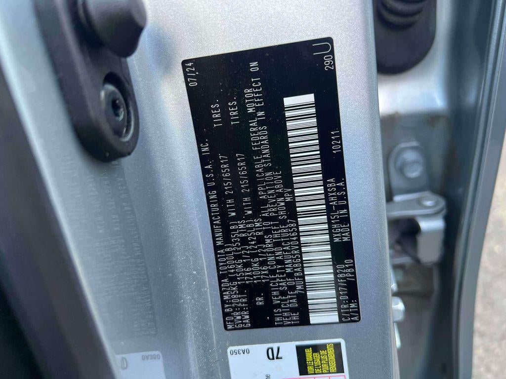 2024 Toyota Corolla Cross Hybrid SE
