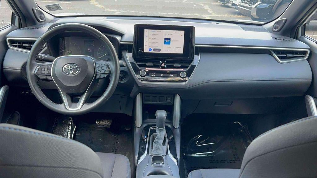 2024 Toyota Corolla Cross Hybrid SE