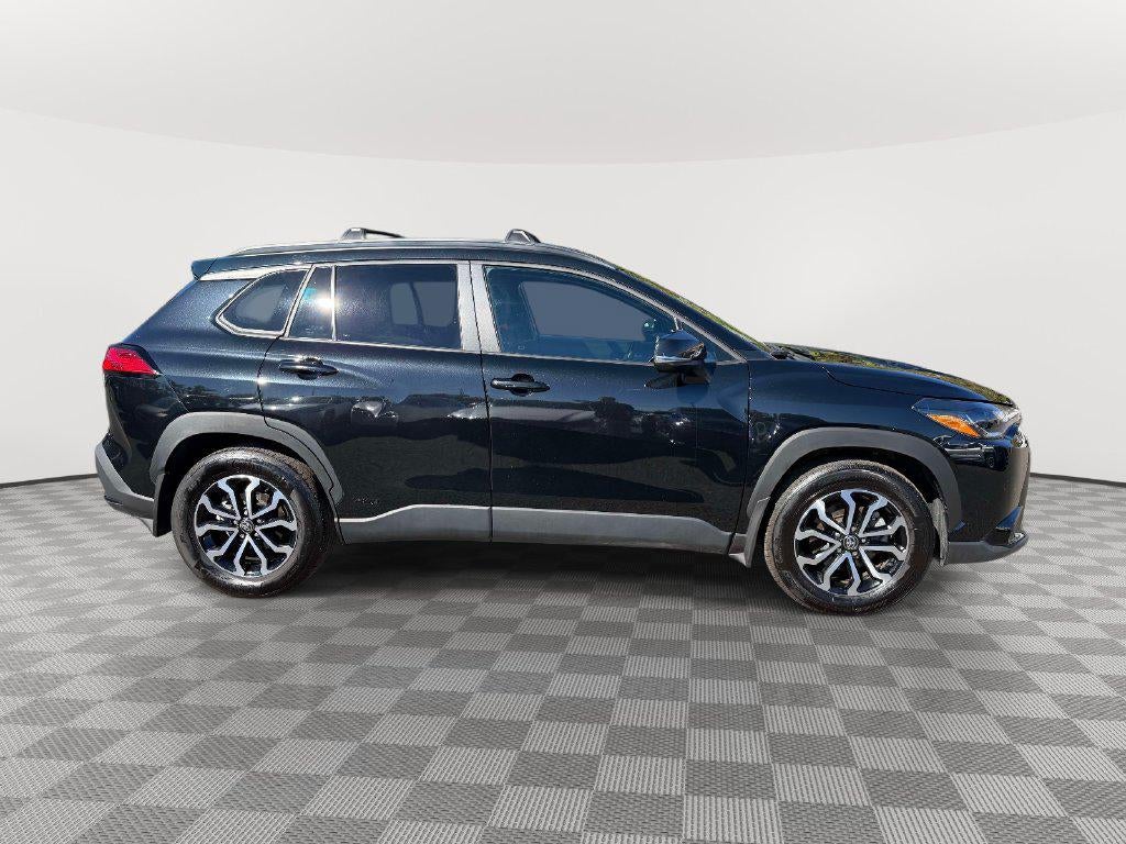 2024 Toyota Corolla Cross Hybrid SE