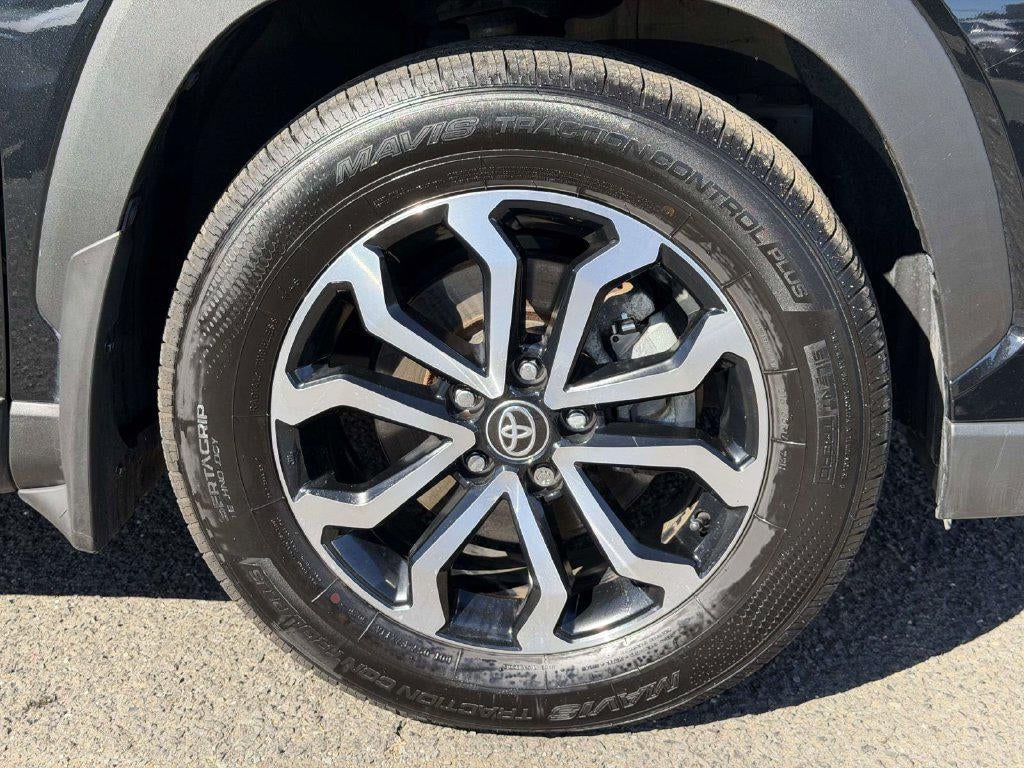 2024 Toyota Corolla Cross Hybrid SE