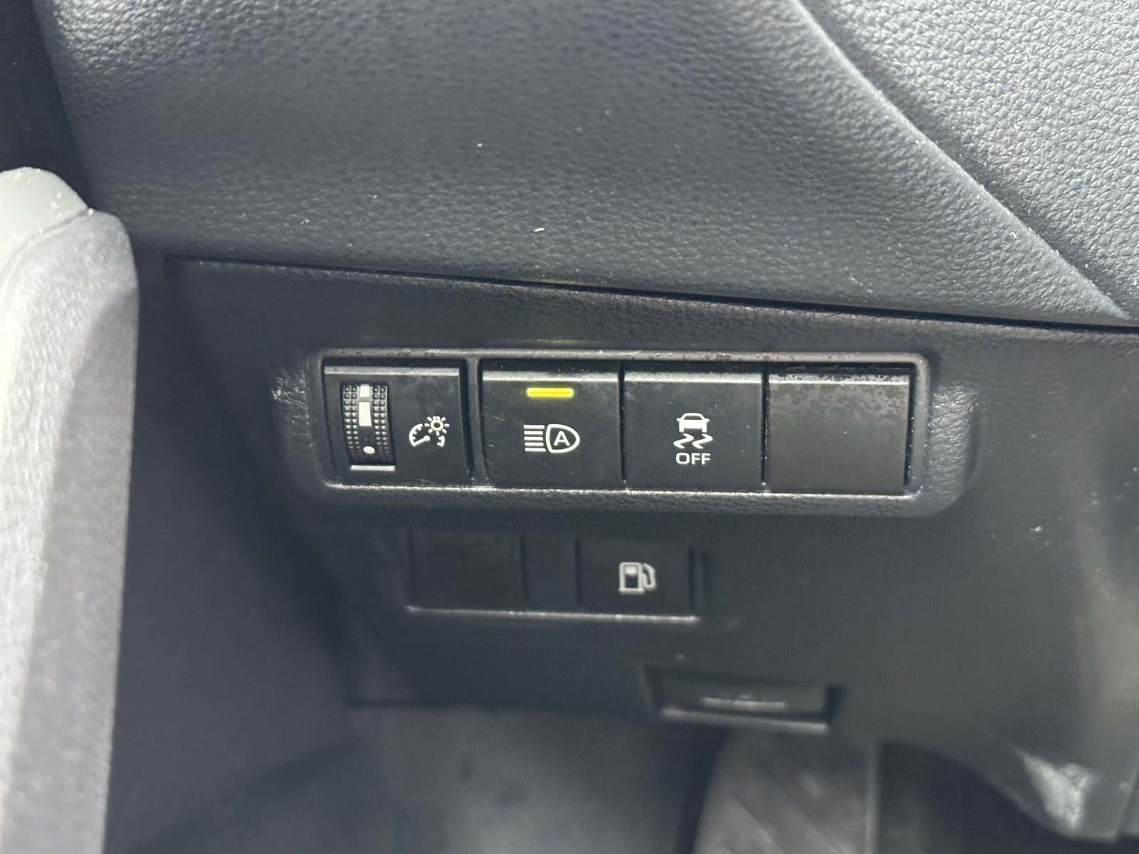 2024 Toyota Corolla Cross Hybrid SE