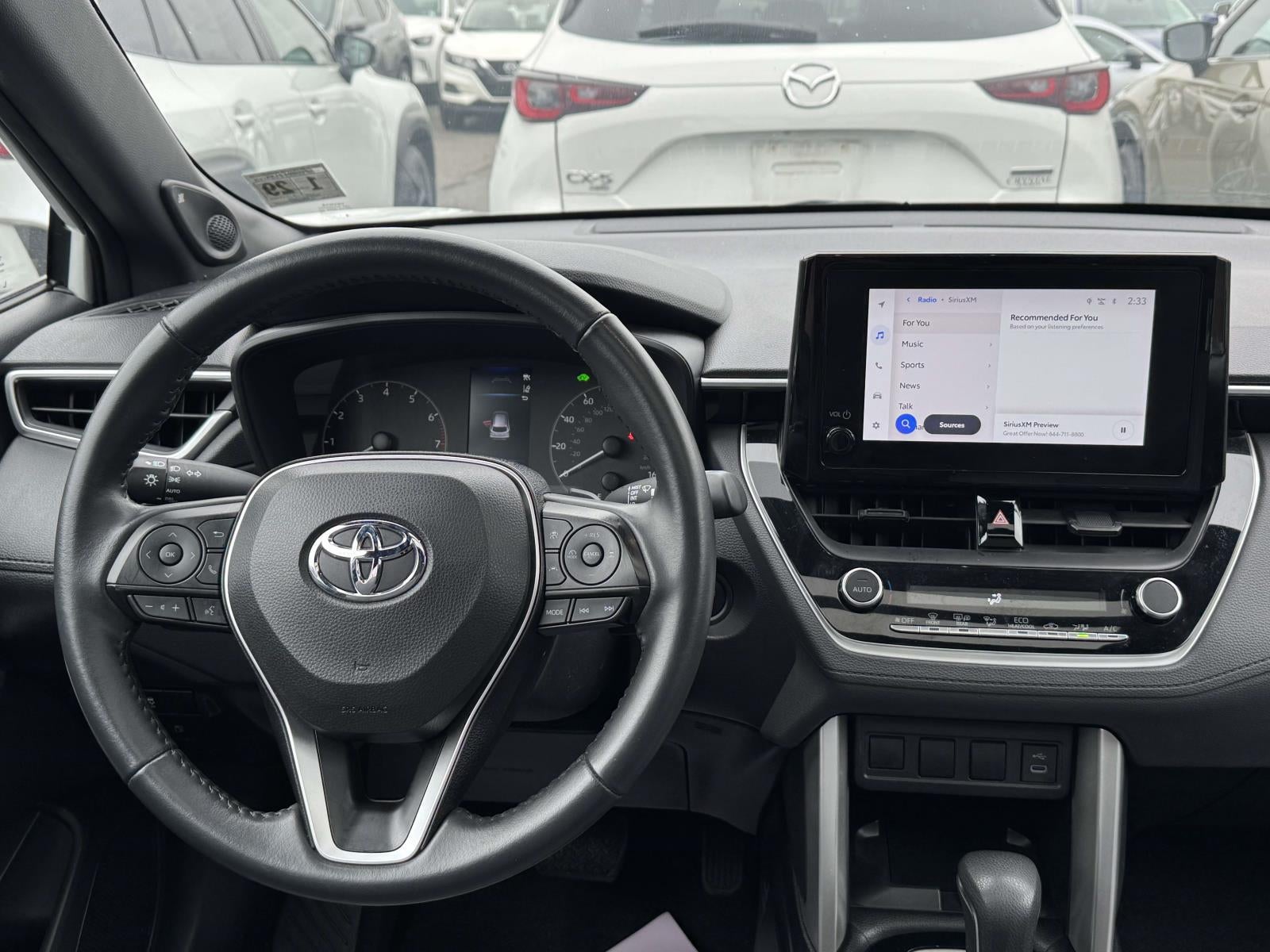 2024 Toyota Corolla Cross Hybrid SE