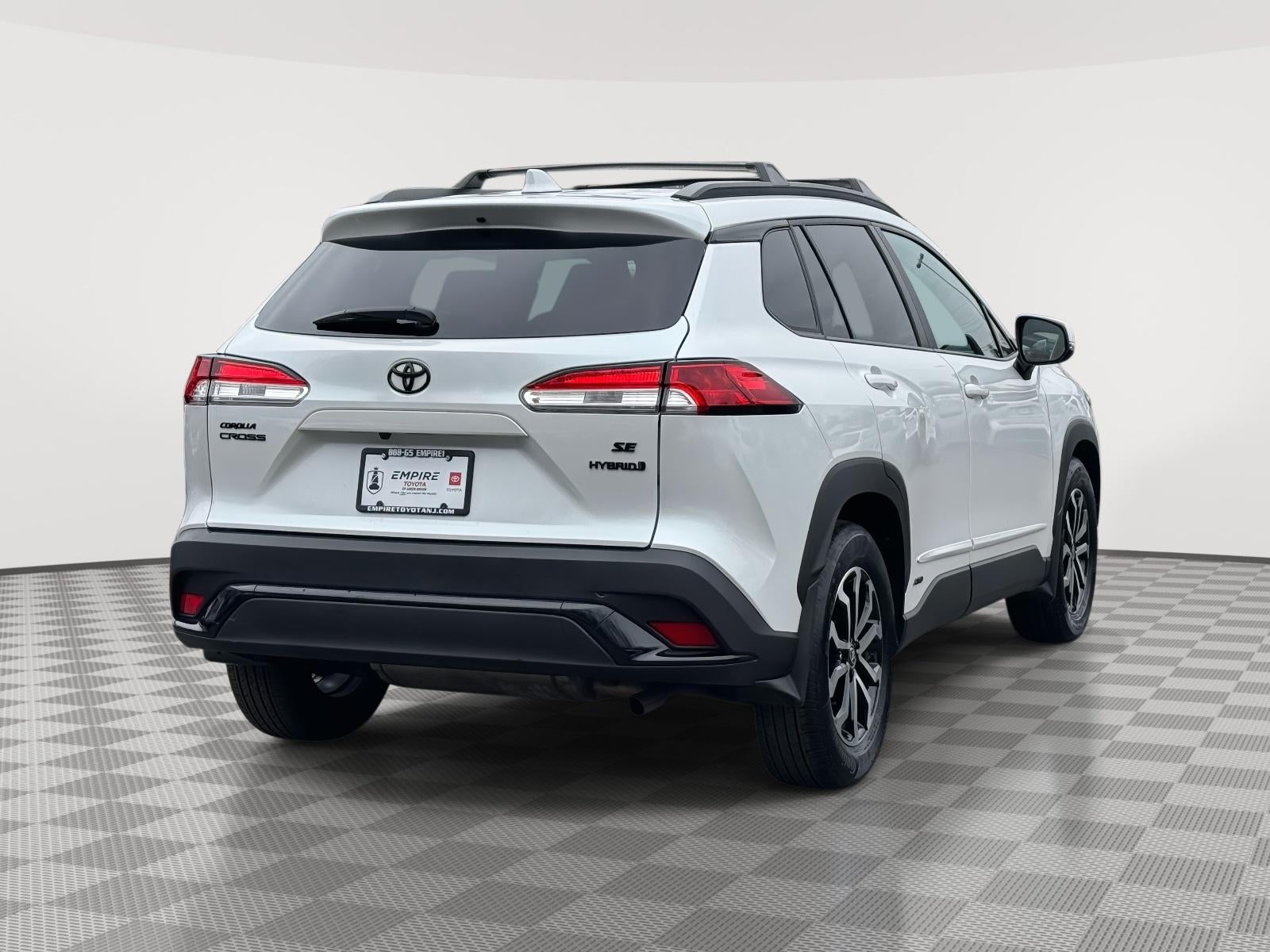 2024 Toyota Corolla Cross Hybrid SE