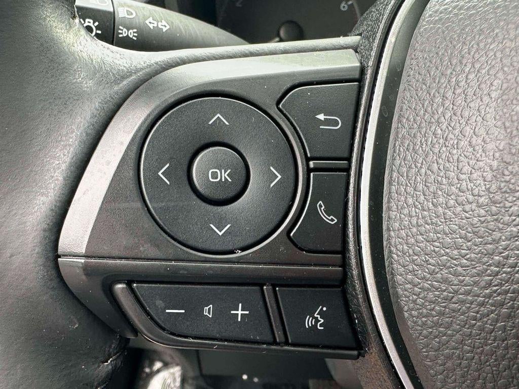 2024 Toyota Corolla Cross Hybrid SE