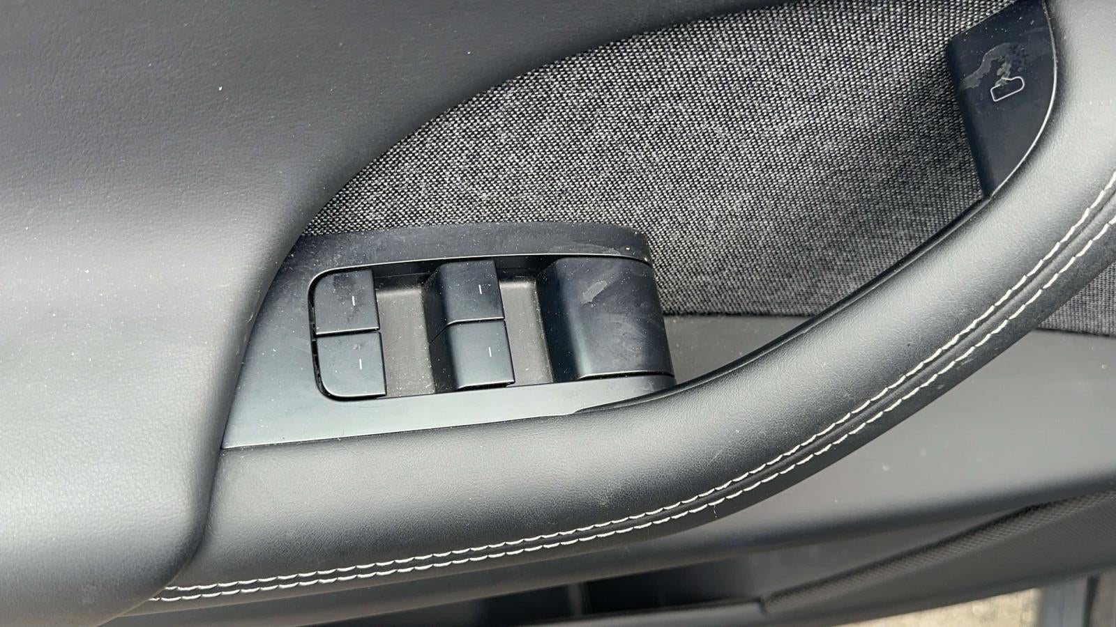 2022 Tesla Model X Dual Motor All-Wheel Drive