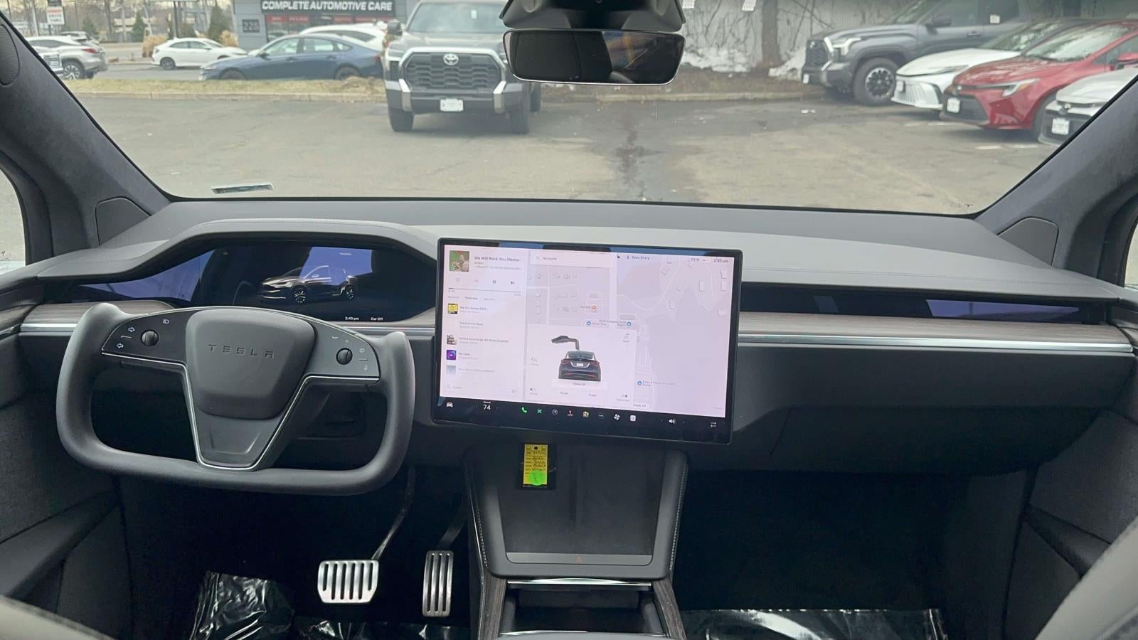 2022 Tesla Model X Dual Motor All-Wheel Drive