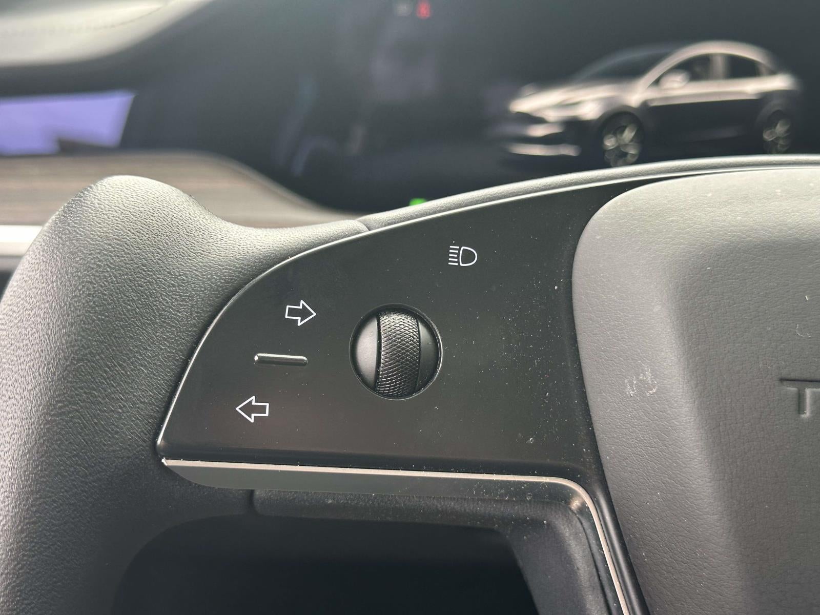 2022 Tesla Model X Dual Motor All-Wheel Drive