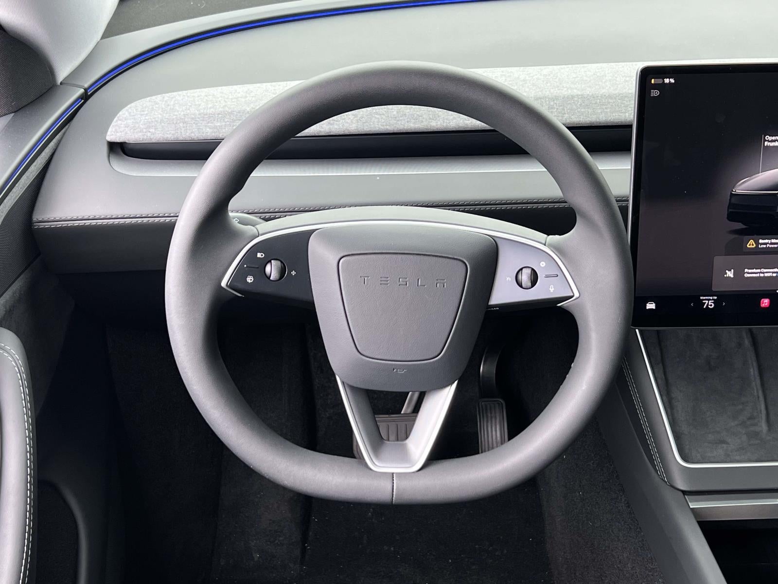 2026 Tesla Model Y Rear-Wheel Drive