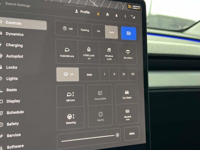 2026 Tesla Model Y Rear-Wheel Drive