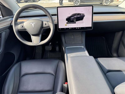 2025 Tesla Model Y Long Range Dual Motor All-Wheel Drive