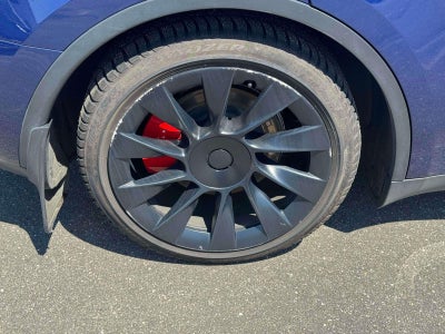 2023 Tesla Model Y Performance Dual Motor All-Wheel Drive