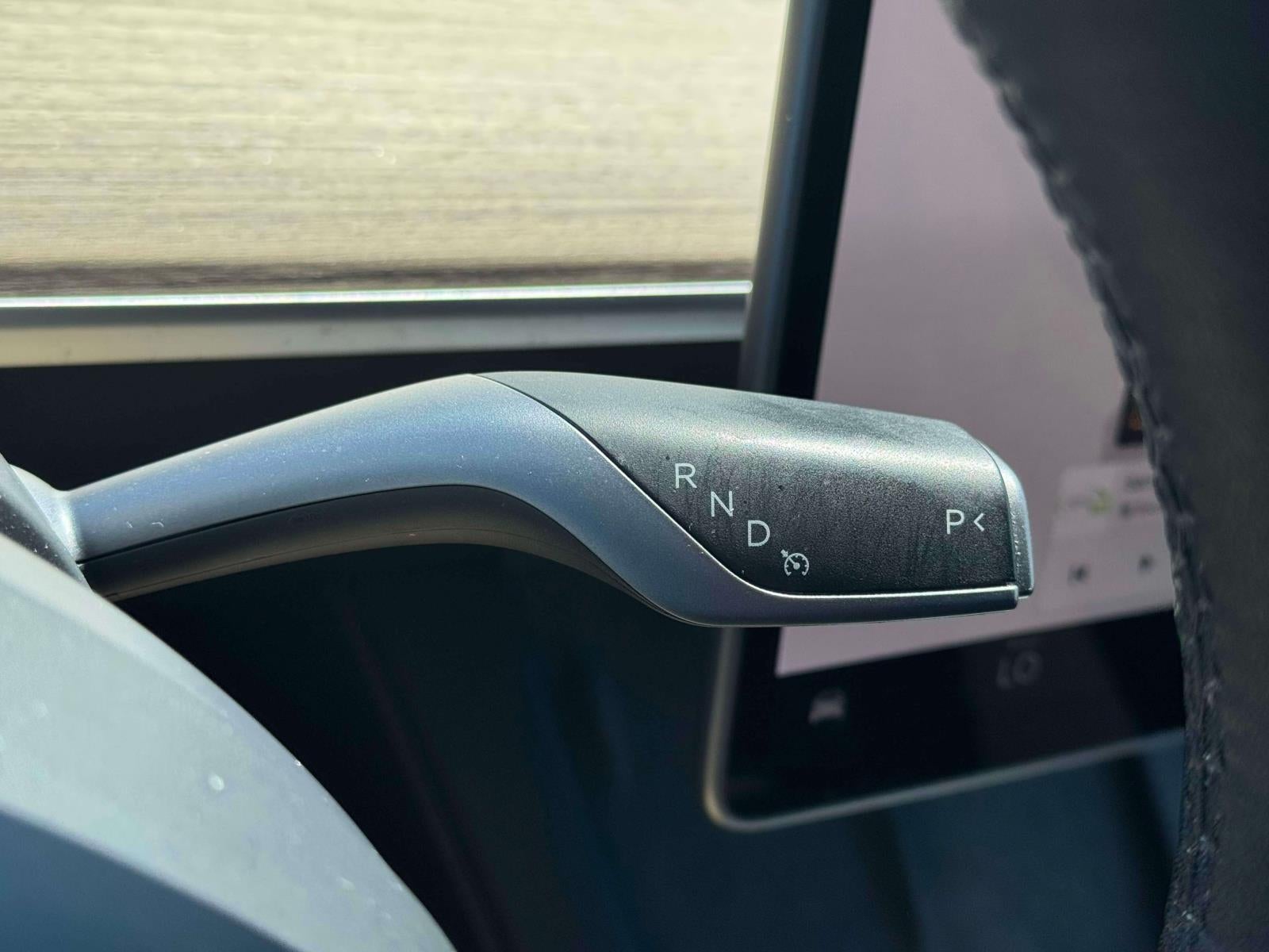 2023 Tesla Model Y Performance Dual Motor All-Wheel Drive