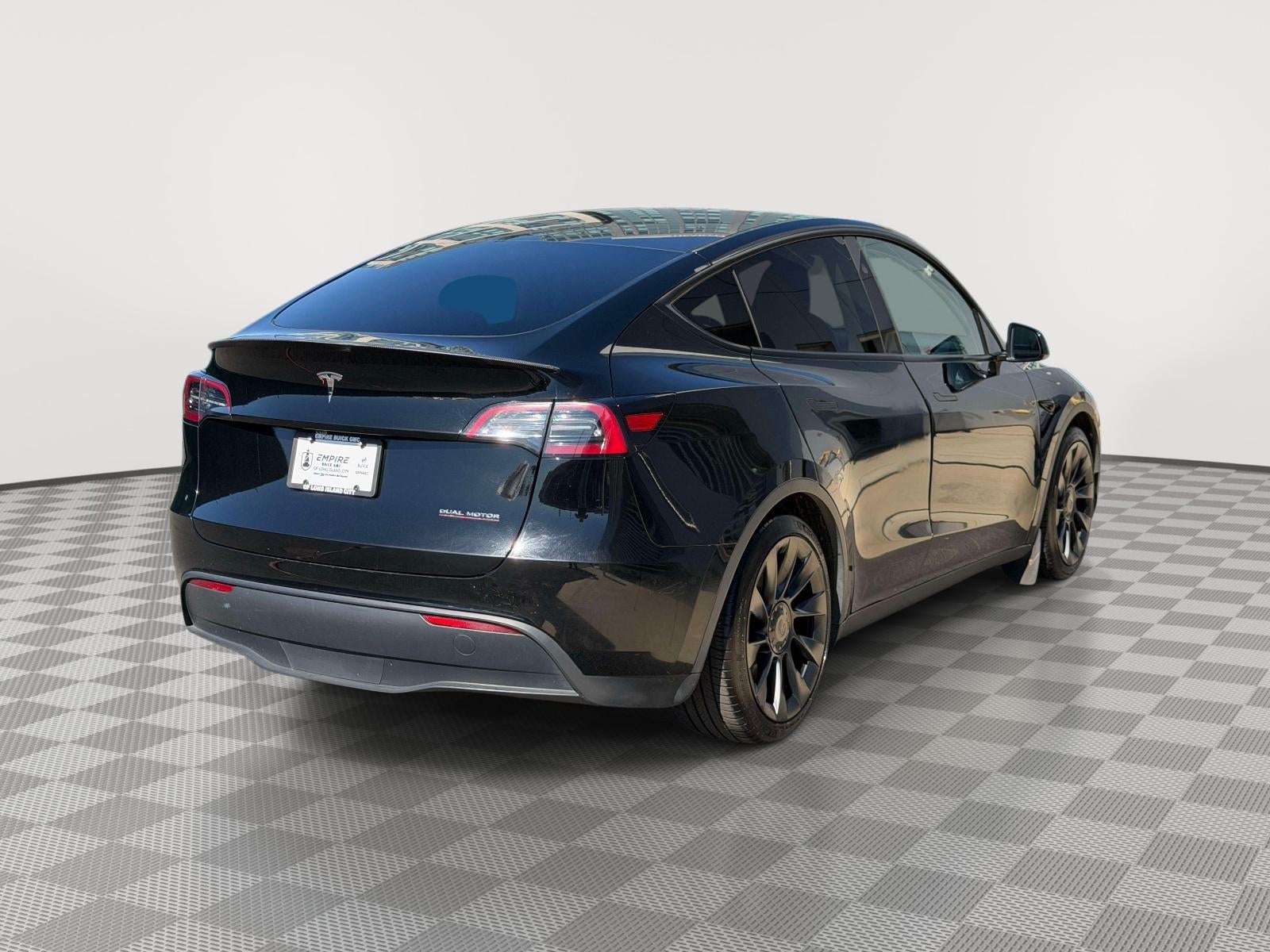 2023 Tesla Model Y Performance Dual Motor All-Wheel Drive