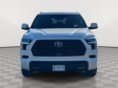 2023 Toyota Sequoia SR5