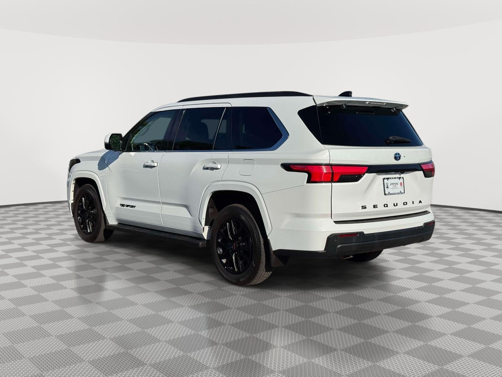 2023 Toyota Sequoia SR5