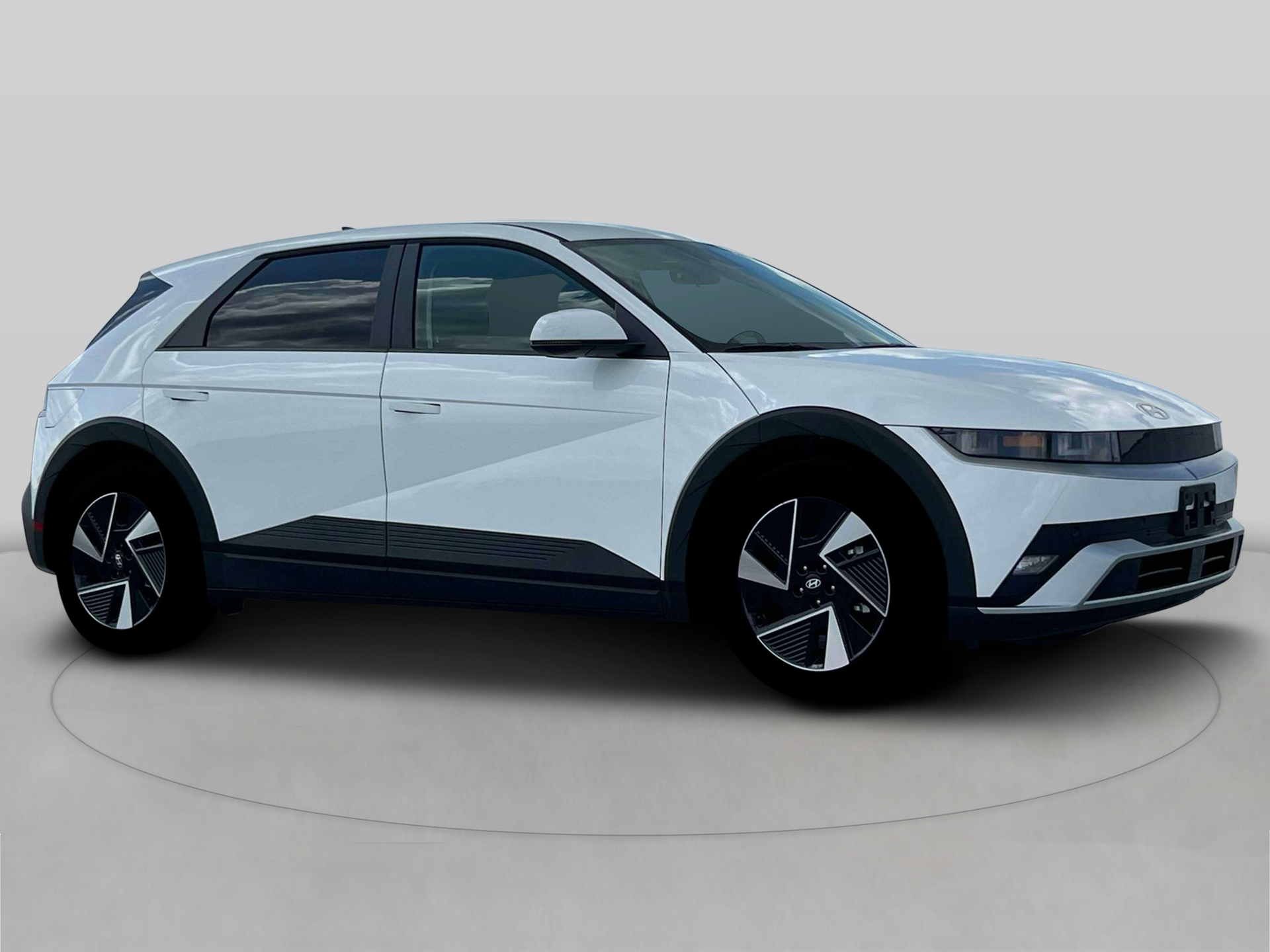 2025 Hyundai IONIQ 5 SE