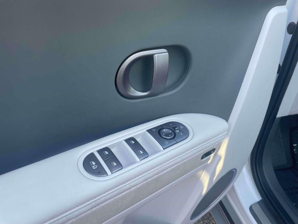 2025 Hyundai IONIQ 5 Limited