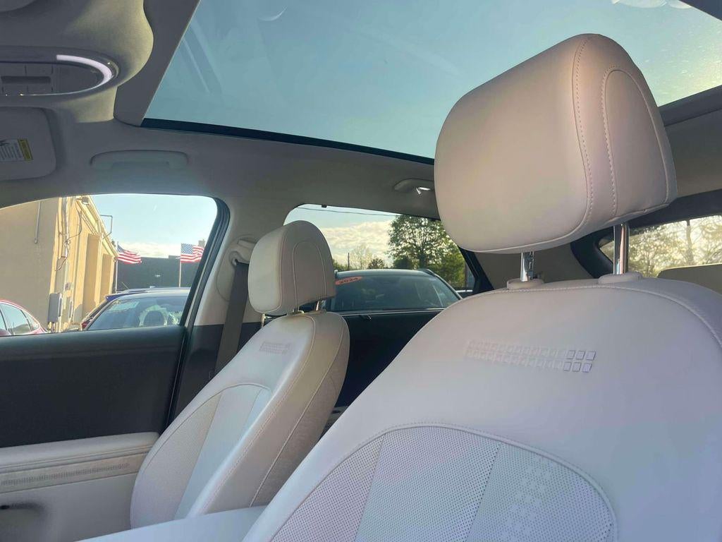 2025 Hyundai IONIQ 5 Limited