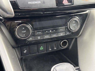 2018 Mitsubishi Eclipse Cross SE