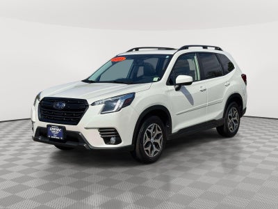 2023 Subaru Forester Premium