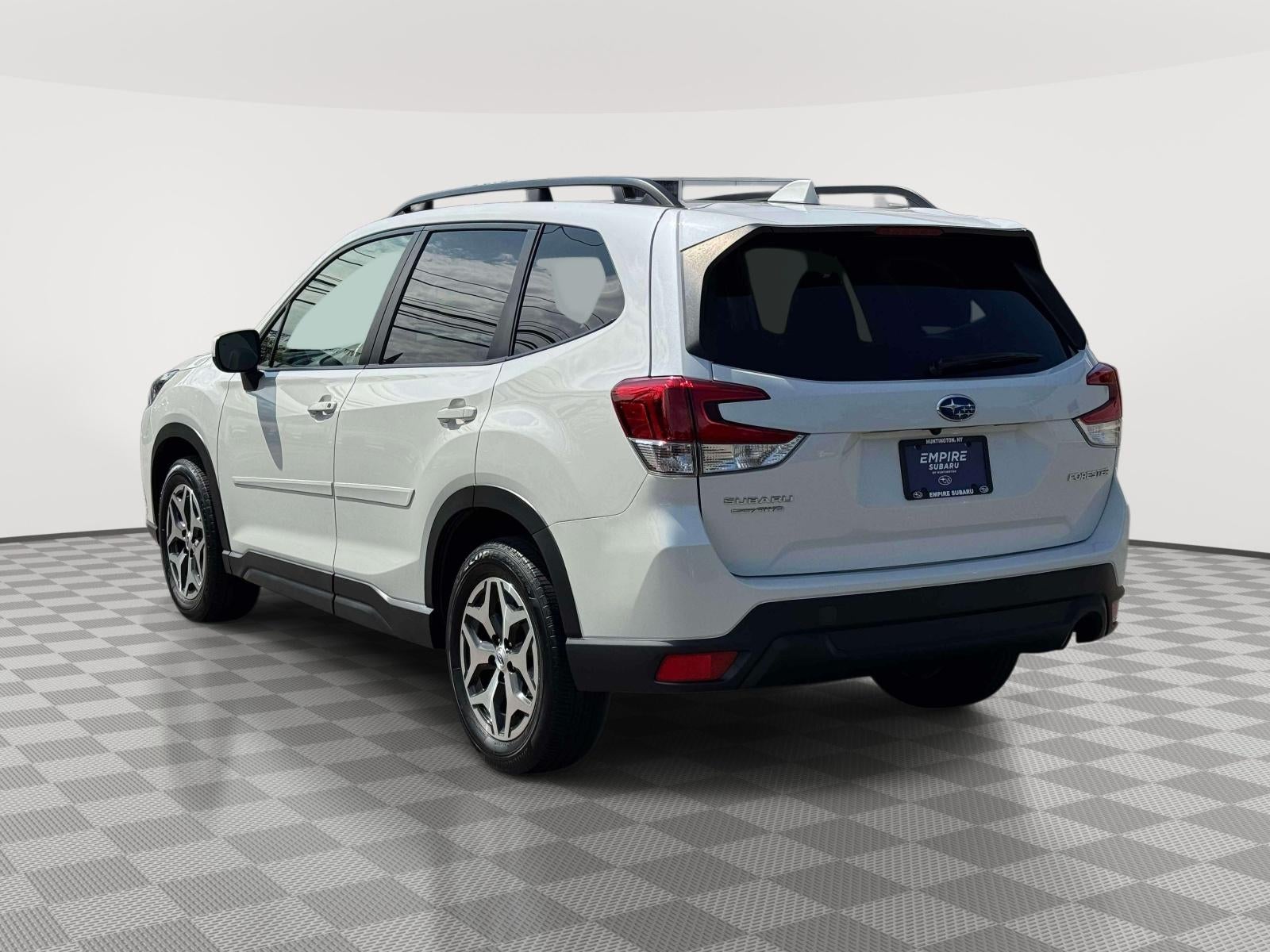 2023 Subaru Forester Premium