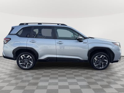 2025 Subaru Forester Premium Hybrid