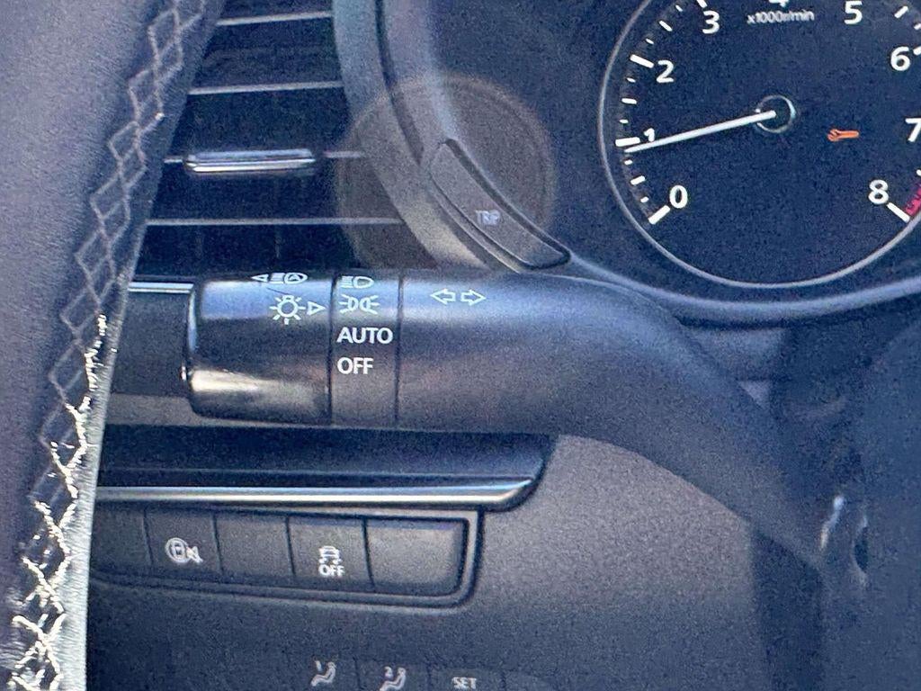 2024 Mazda Mazda3 Hatchback 2.5 Carbon Turbo