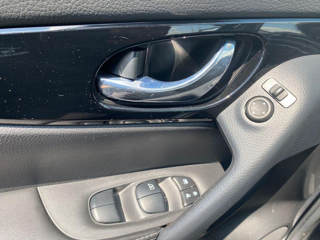 2021 Nissan Rogue Sport SV AWD Xtronic CVT