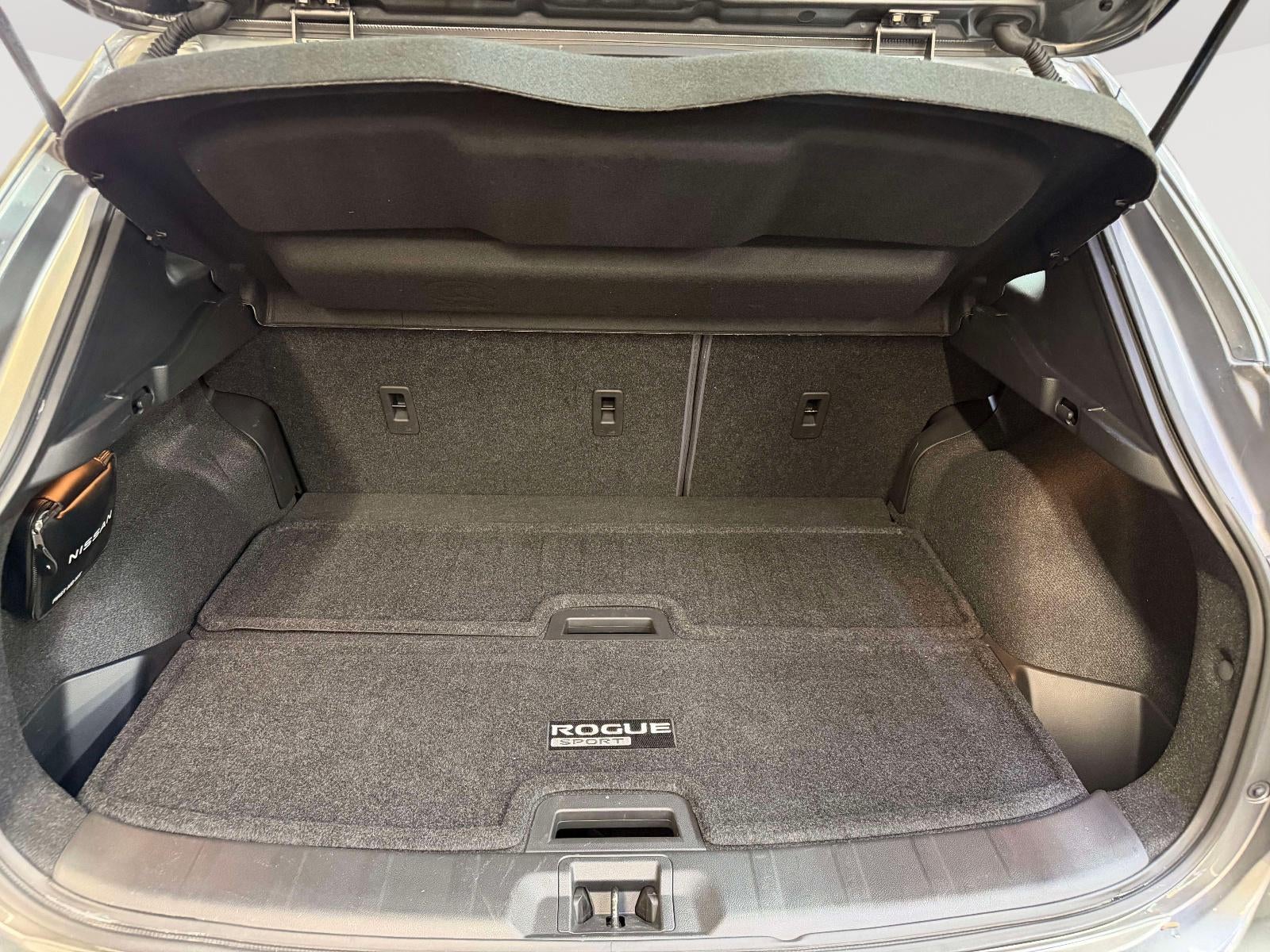 2022 Nissan Rogue Sport SV AWD Xtronic CVT