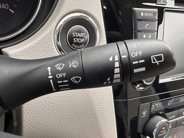 2022 Nissan Rogue Sport SV AWD Xtronic CVT