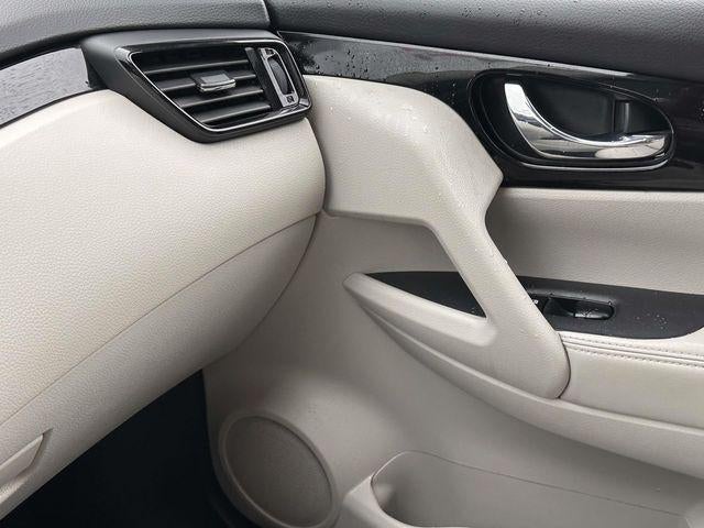 2022 Nissan Rogue Sport SV AWD Xtronic CVT