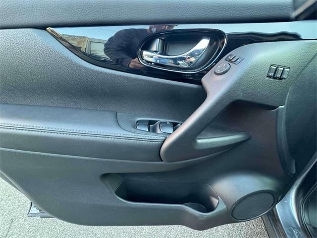 2022 Nissan Rogue Sport SV AWD Xtronic CVT