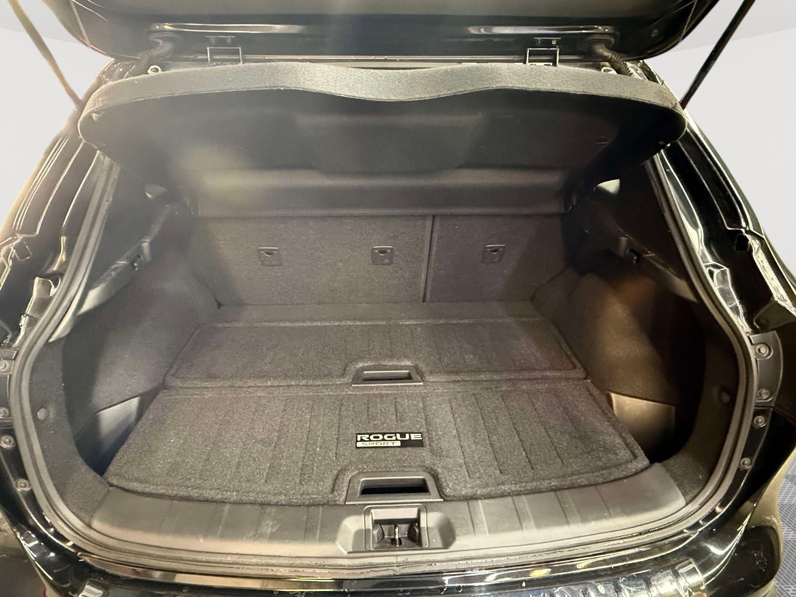 2018 Nissan Rogue Sport SV